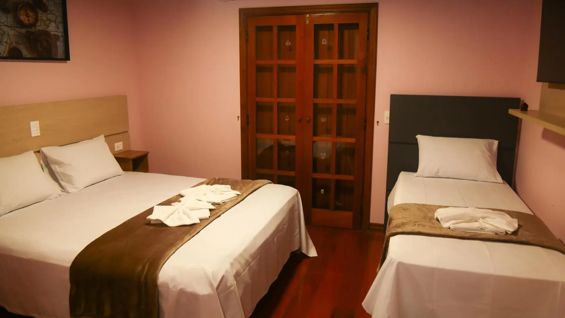 Pousada Dona Bella Campos do Jordão Bed and Breakfast